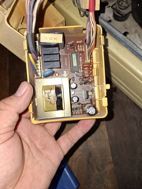 ซ่อมตู้เย็นเล็ก